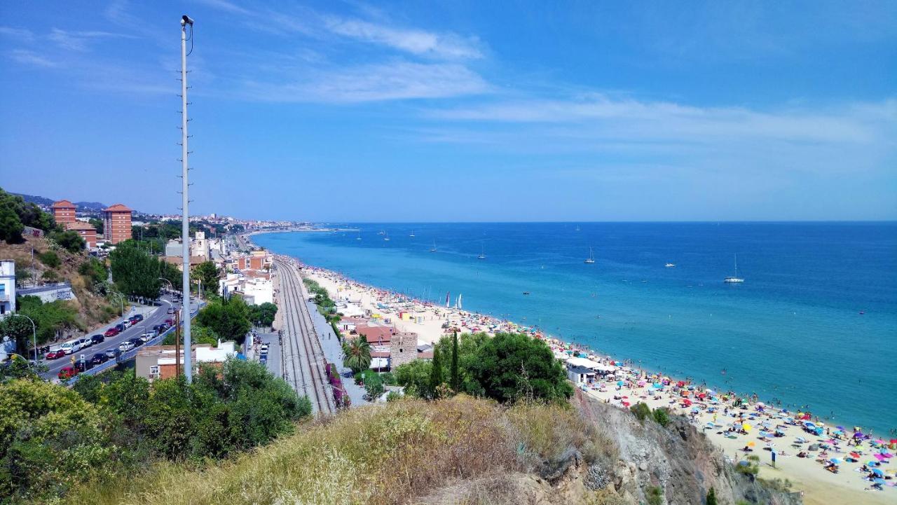 Bianca Seaview & Beach Apartment Montgat Exterior foto